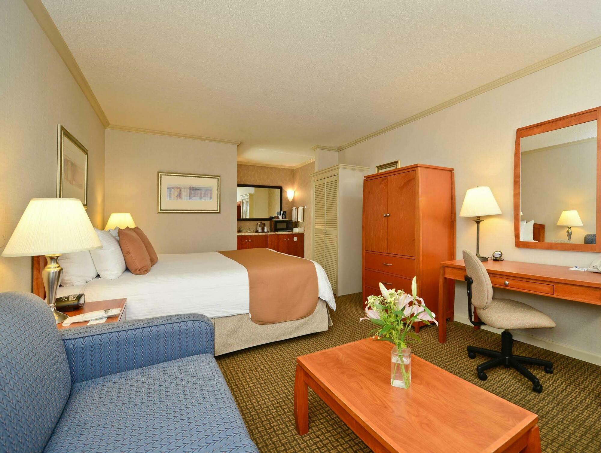Surestay Plus Hotel By Best Western Mountain View Exterior foto